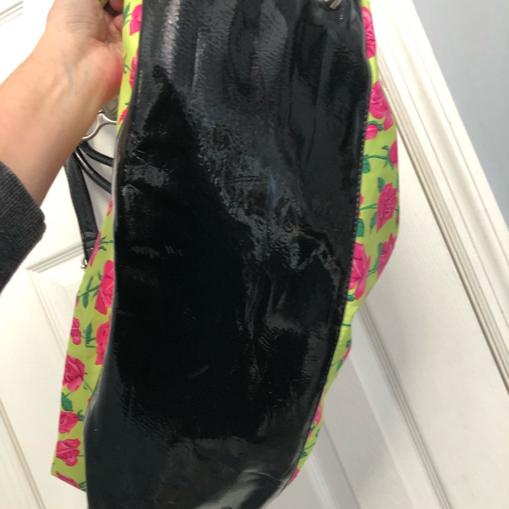 Betsey Johnson Floral Tote Bag Large Black Trim Pink Roses Neon - Picture 8 of 16
